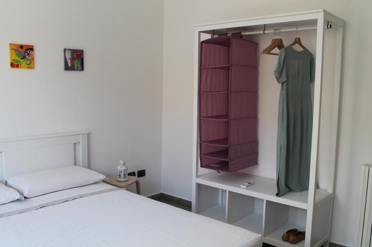 Apartment 60