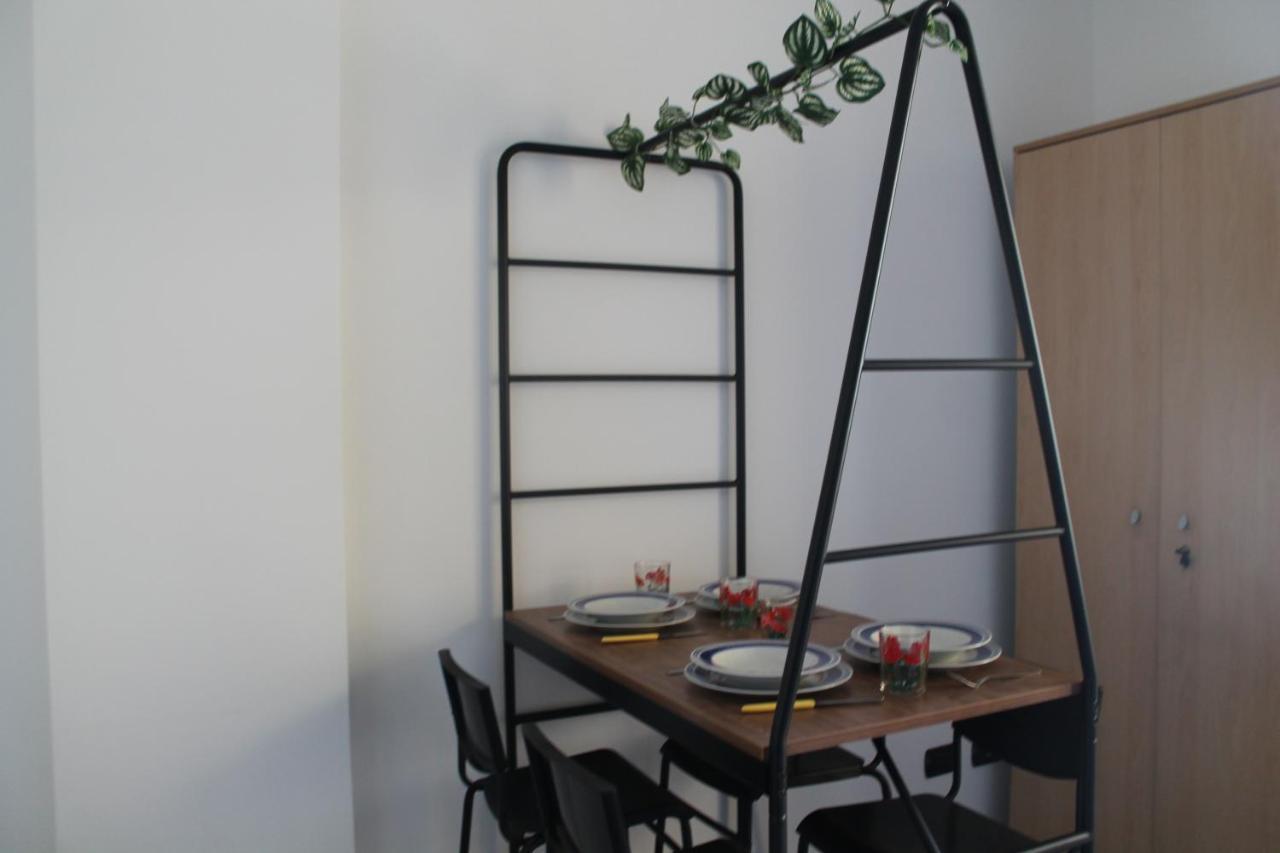 60 Apartment